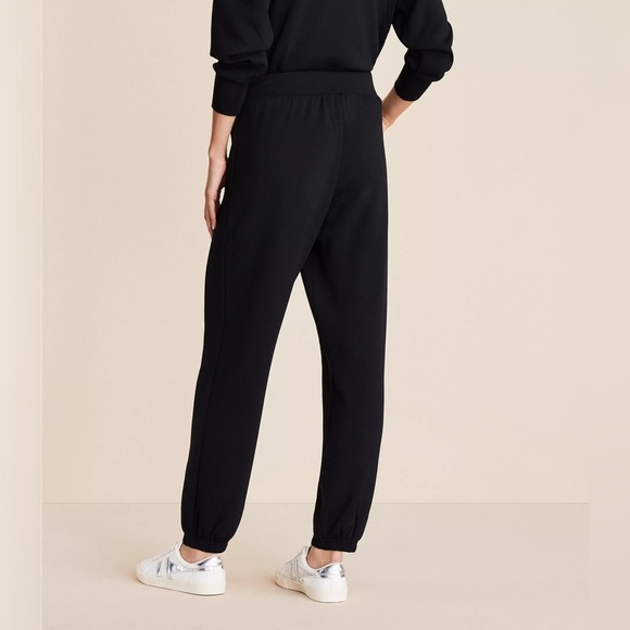 Lou & Grey NEW Scubasoft Joggers Black VIRAL SOFT Pockets Women’s Sz XXS Petite - Picture 2 of 3